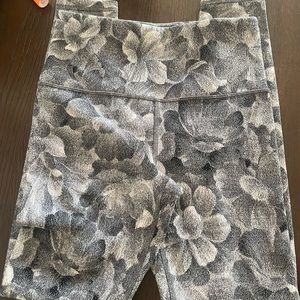 Athleta Elation Textured Tights XS